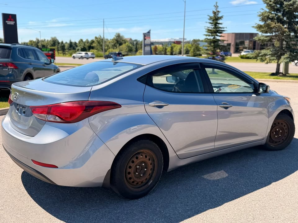 2016 HYUNDAI ELANTRA GL