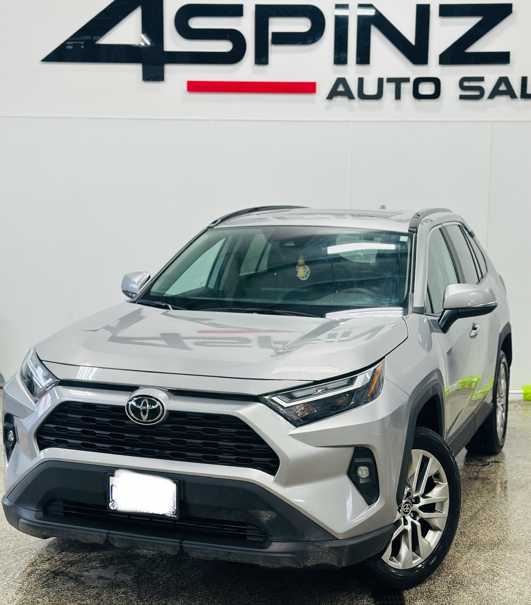 2023 Toyota RAV4 XLE Premium A...